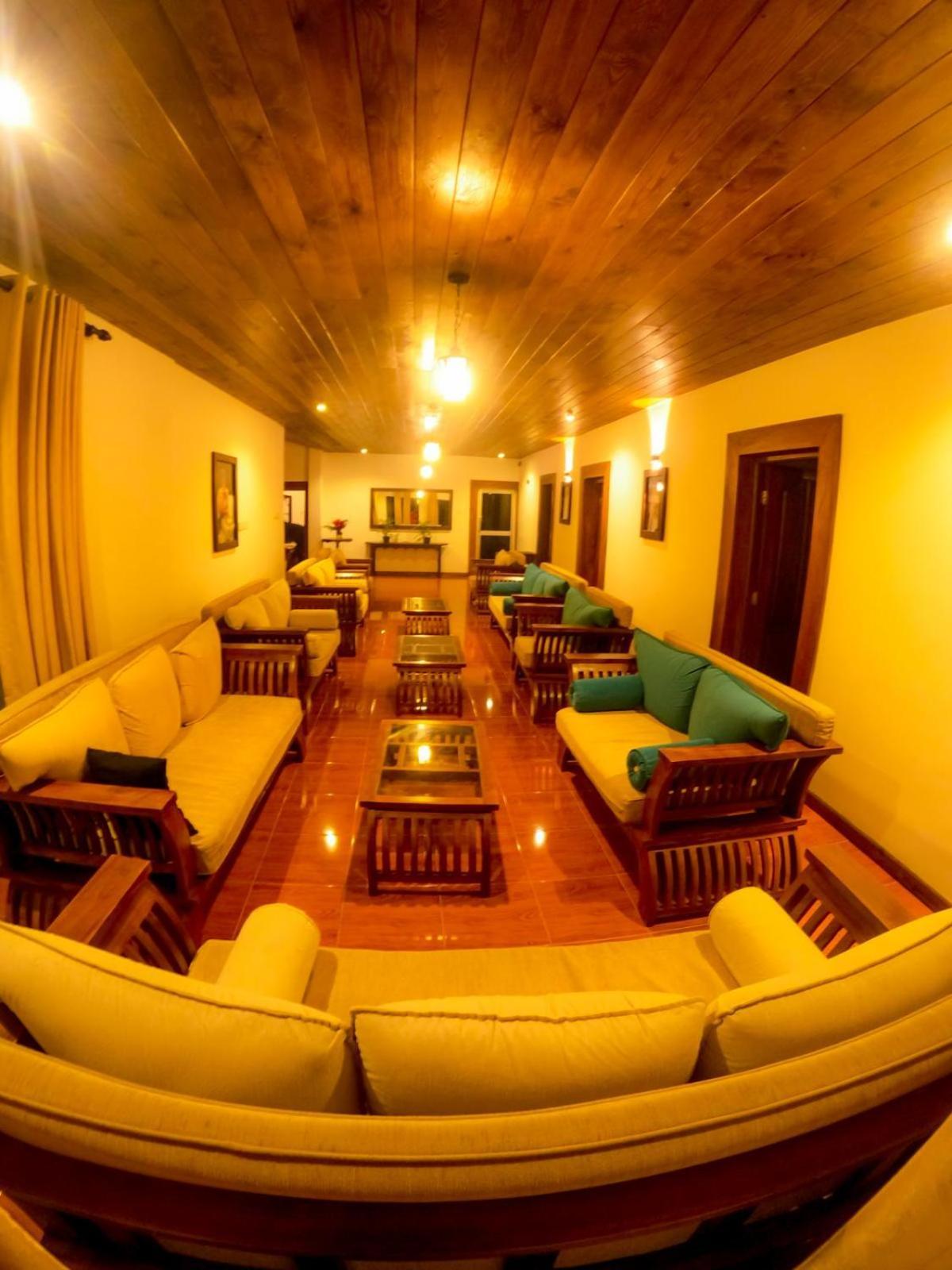 Hotel Grand Sun Inn Nuwara Eliya Eksteriør billede